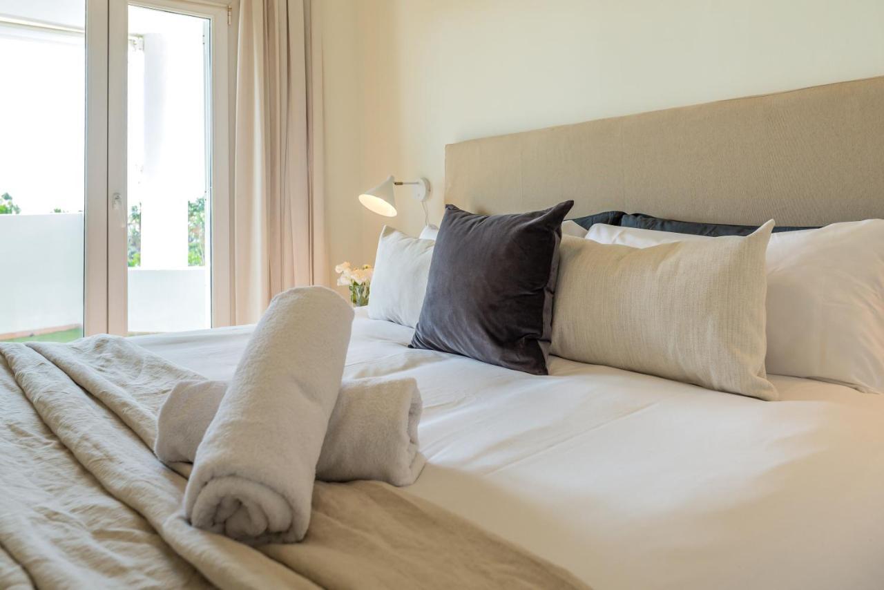 Vacation I 1 Puerto Banus Sea Front Rental, Renovated *